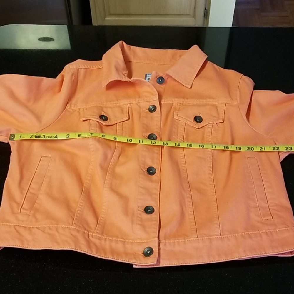 JCP Jacket - Picture 6 of 10